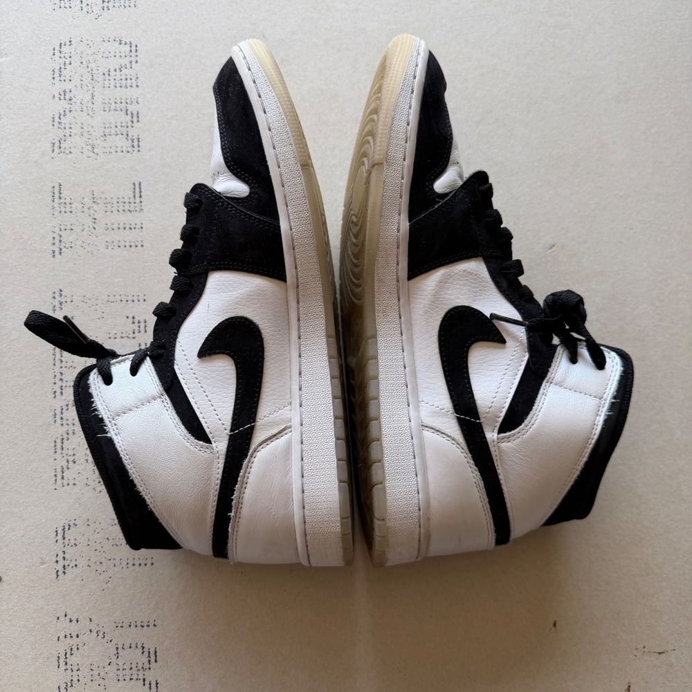 Y2K Nike Air Jordan 1 Mid Diamond "Shorts" Sneakers